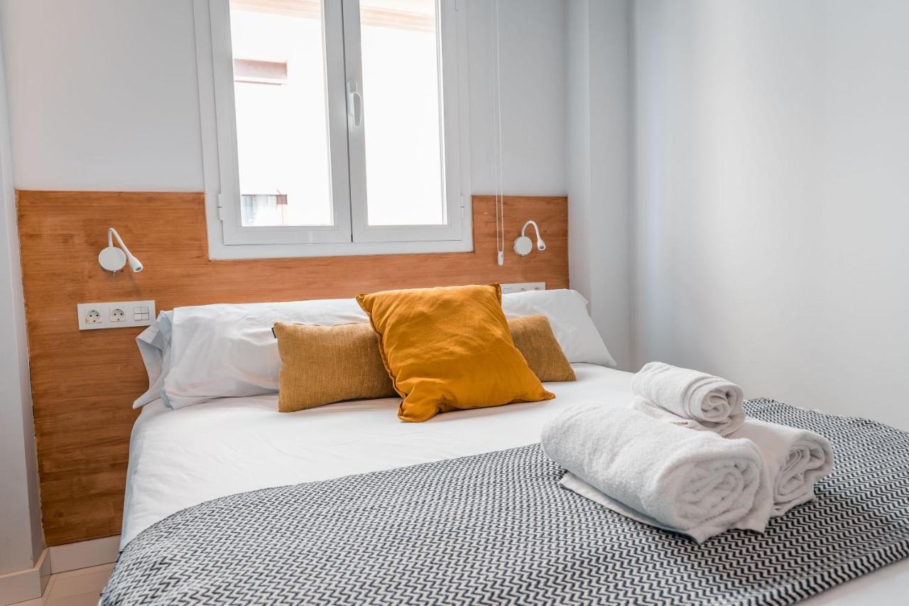 Qh Eme Suites Granada Exterior foto