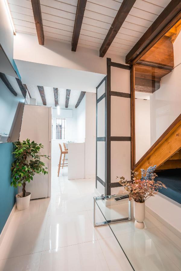 Qh Eme Suites Granada Exterior foto